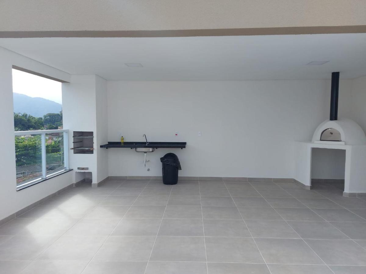 Apartamento Completo em Ubatuba - Tenório - Piscina e Churrasqueira gourmet Exterior foto